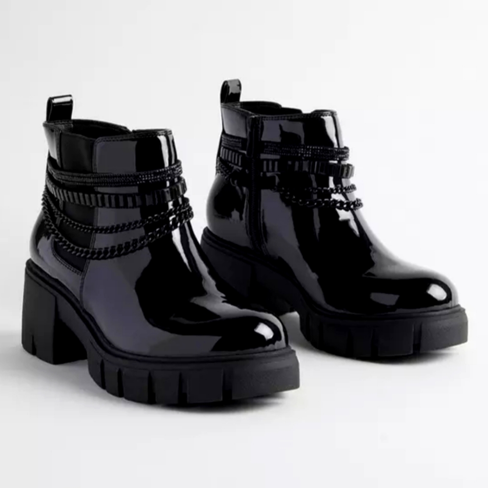 Torrid Women's Size 13 WW chain detail Extra Wide Black Shinny Bootie